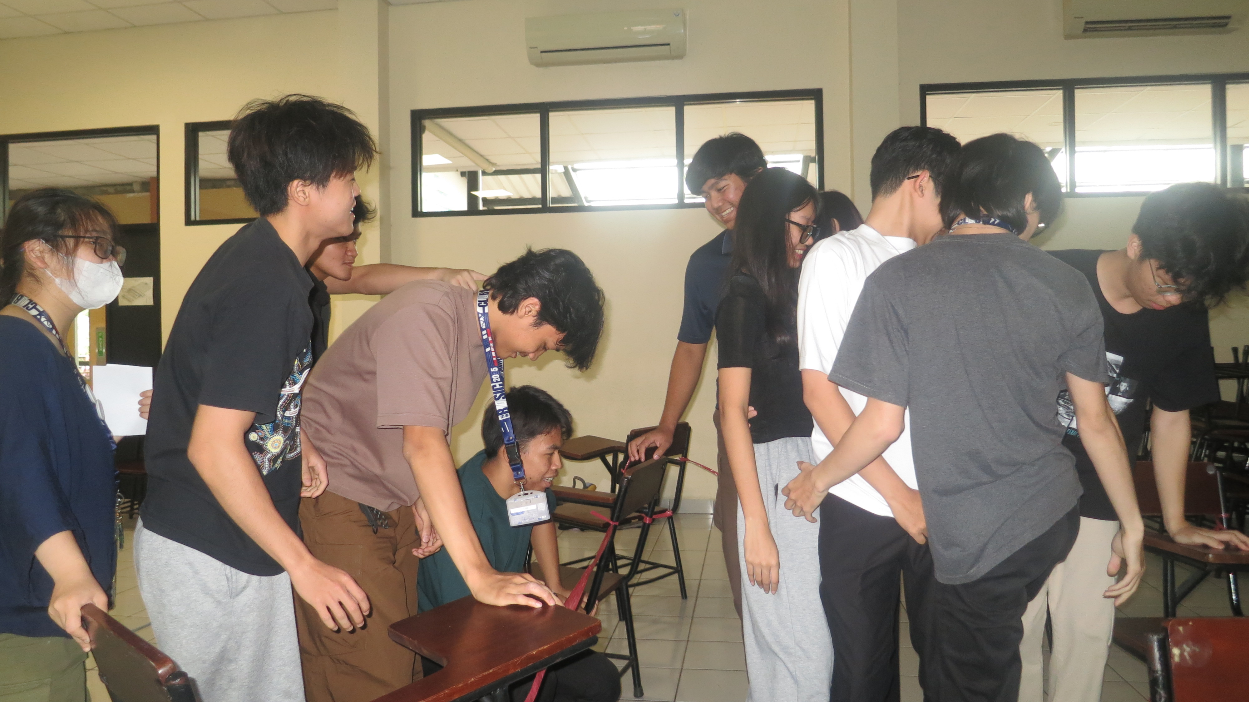 Kegiatan Games LDKA Narwhal