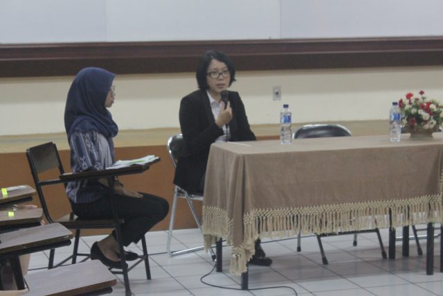 Ibu Mia Angeline, S.Kom M.M.