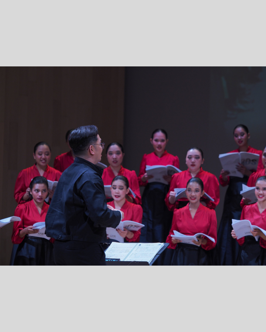 Paduan Suara Mahasiswa Bina Nusantara (PARAMABIRA)