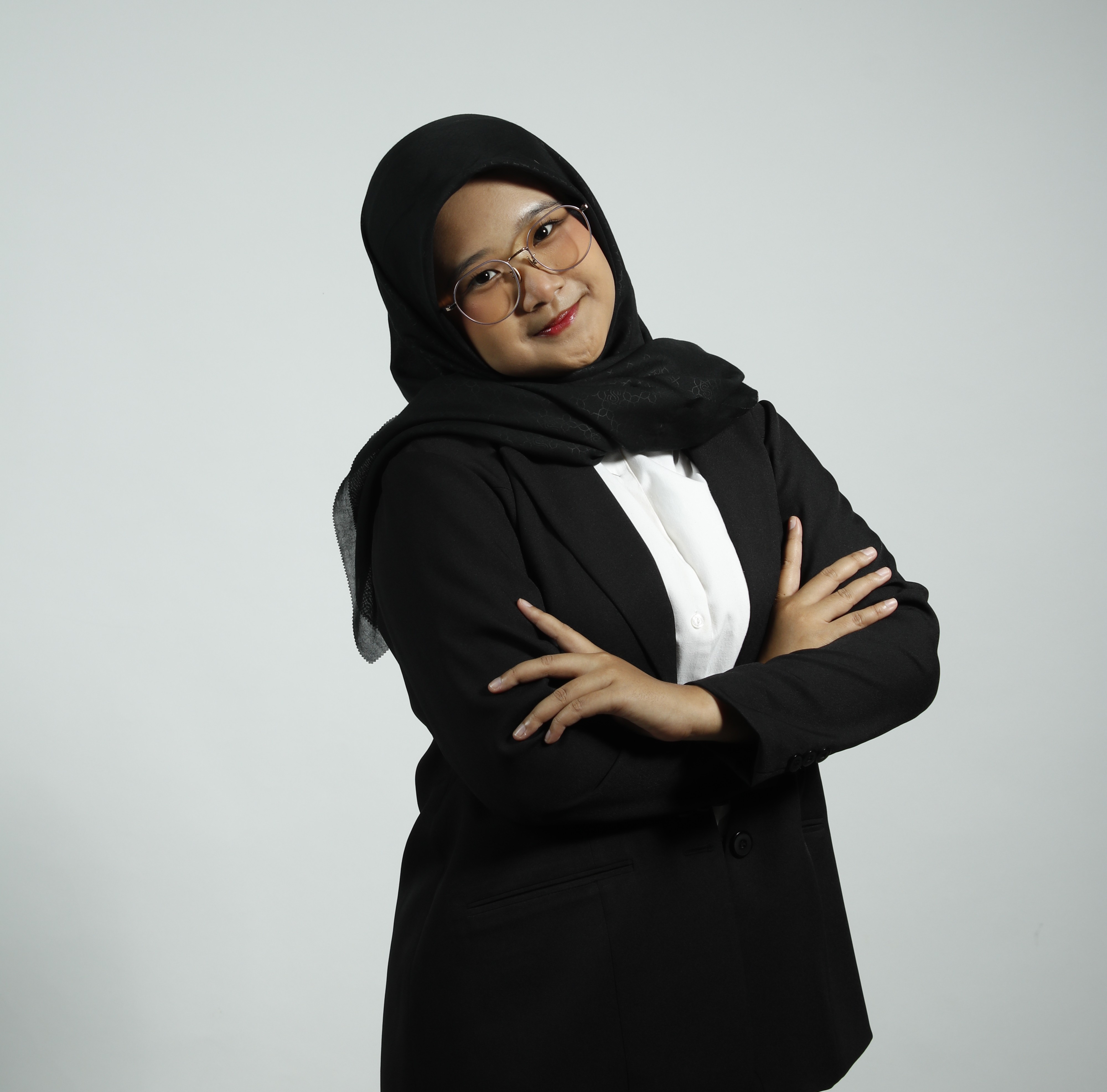 Modesty Inaura Sacha