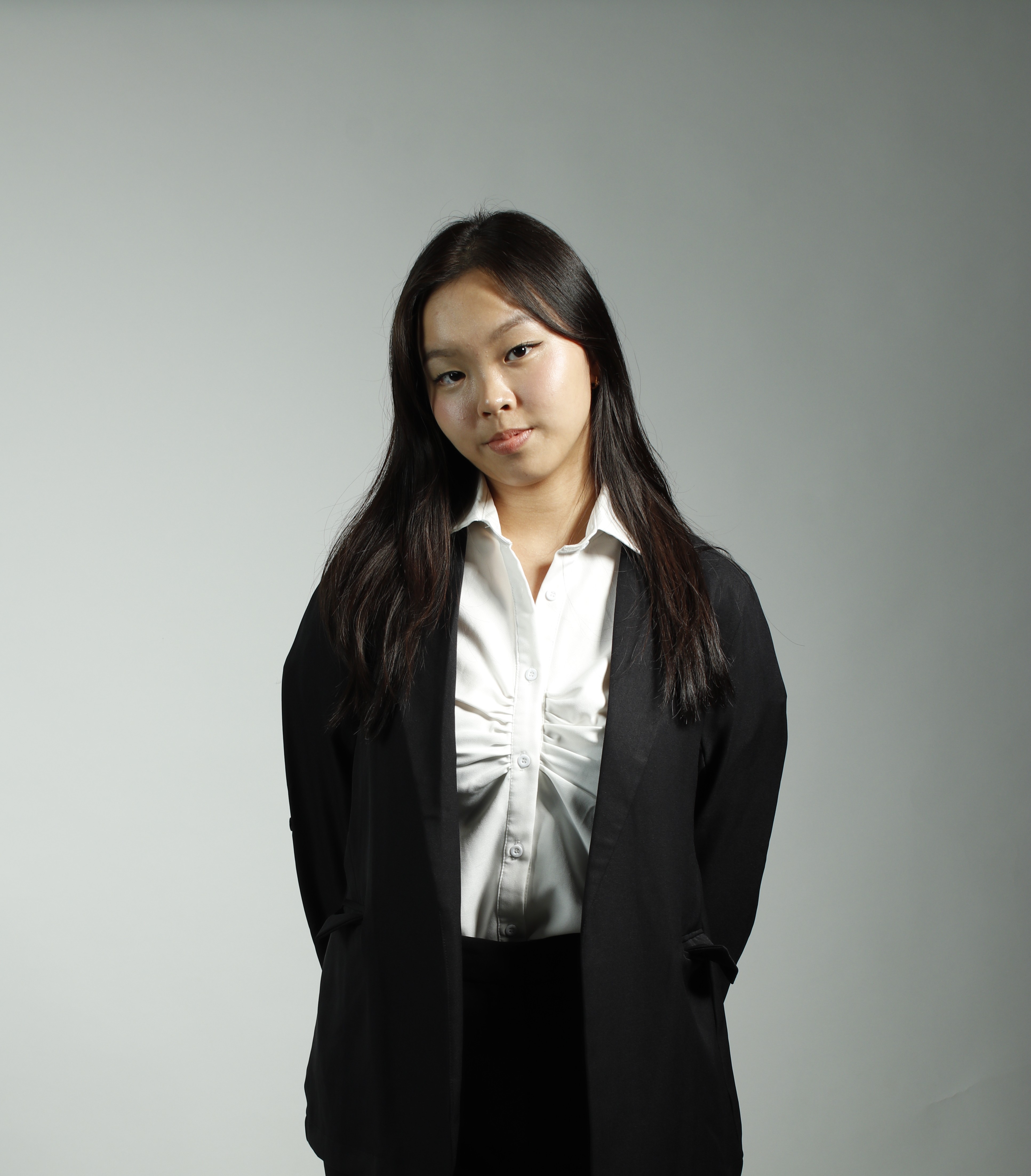 Ervina Aprillia Hosan