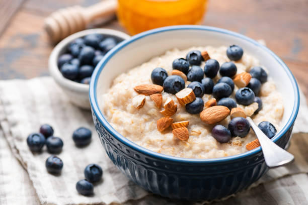 Oatmeal Sebagai Menu Sarapan dan Diet Terbaik