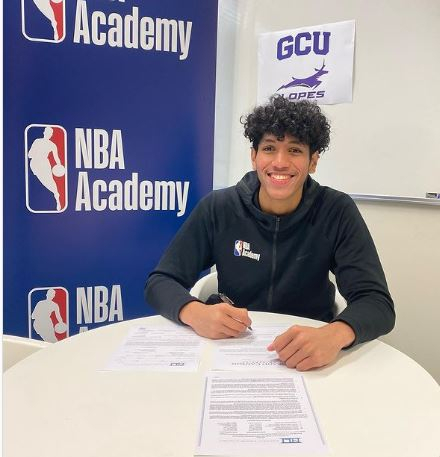 DEBUT DERRICK MICHAEL GRAND CANYON UNIVERSITY