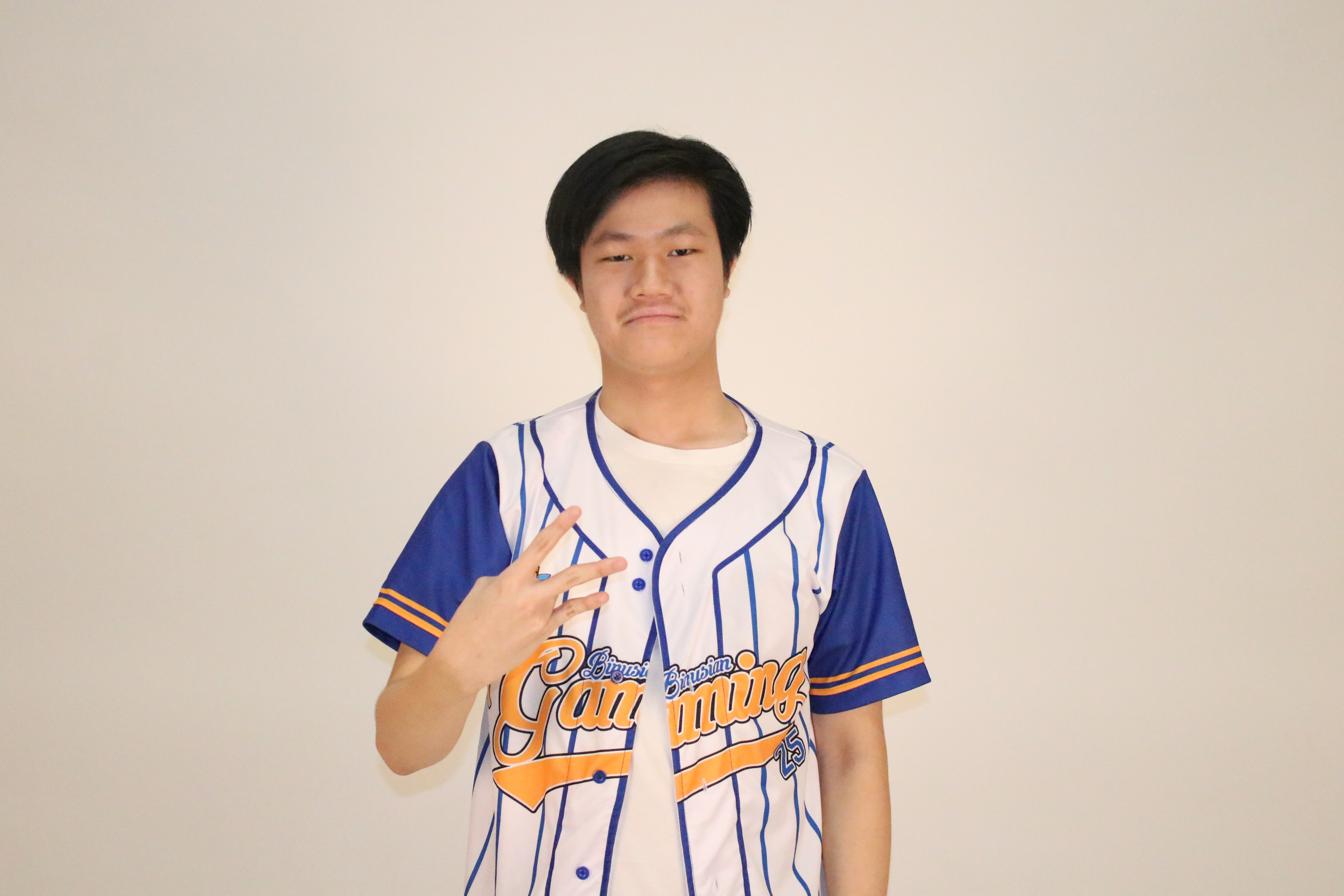 BINUS Owen Roald