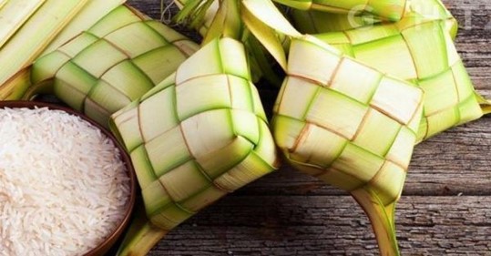 Ketupat Sebagai Simbol Lebaran Di Indonesia
