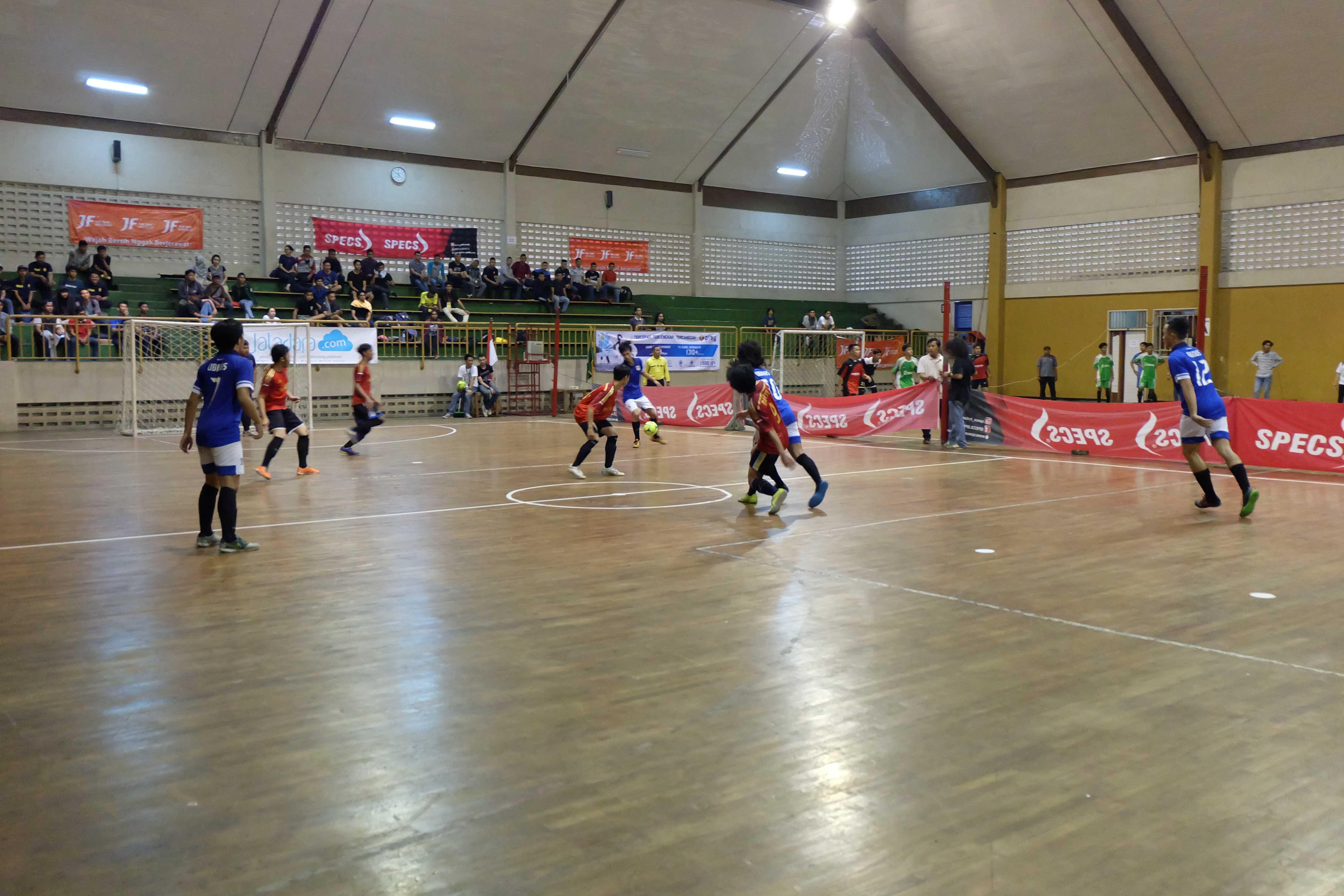 JENIS-JENIS PELANGGARAN DI DALAM OLAHRAGA FUTSAL