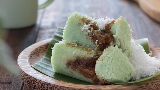 Mengenal Kue Putu Jajanan Nusantara Berumur 800 Tahun Himfoodtech