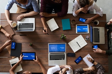 Lulusan Sistem Informasi Gak Jago Coding? Ini Dia 5 Pekerjaan SI yang Tinggi Peminat!