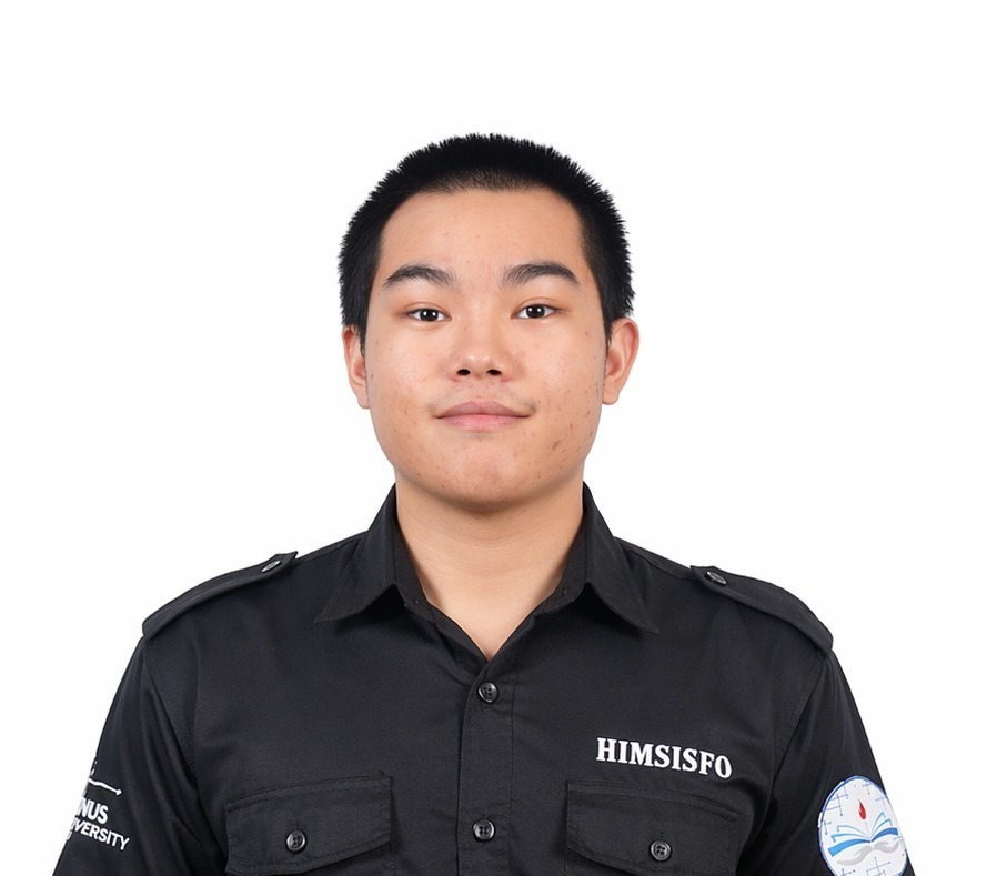 William Tanaka