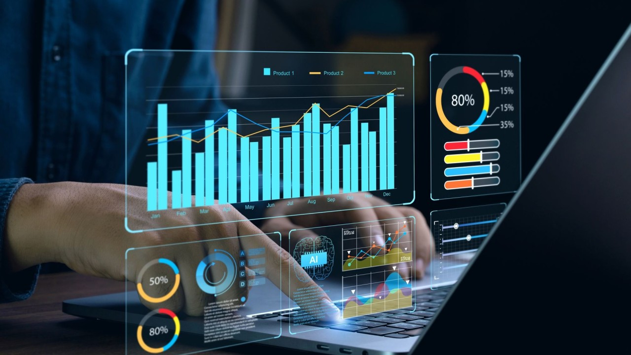 Peran Data Analytics dalam Perkembangan Industri