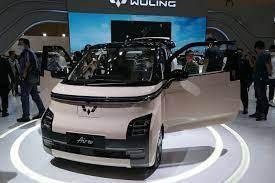 Perkembangan Mobil Listrik di Indonesia 