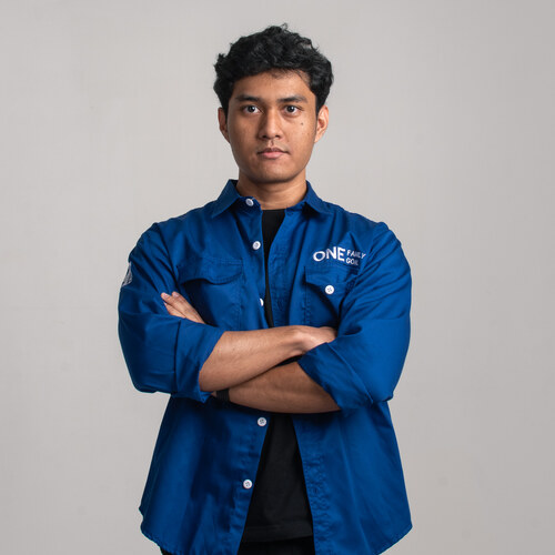 BINUS Daffa Fayyaz Erzeltra