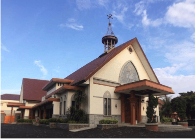 Mengenal Gereja Katolik Hati Kudus Yesus Tegal | Nusantara