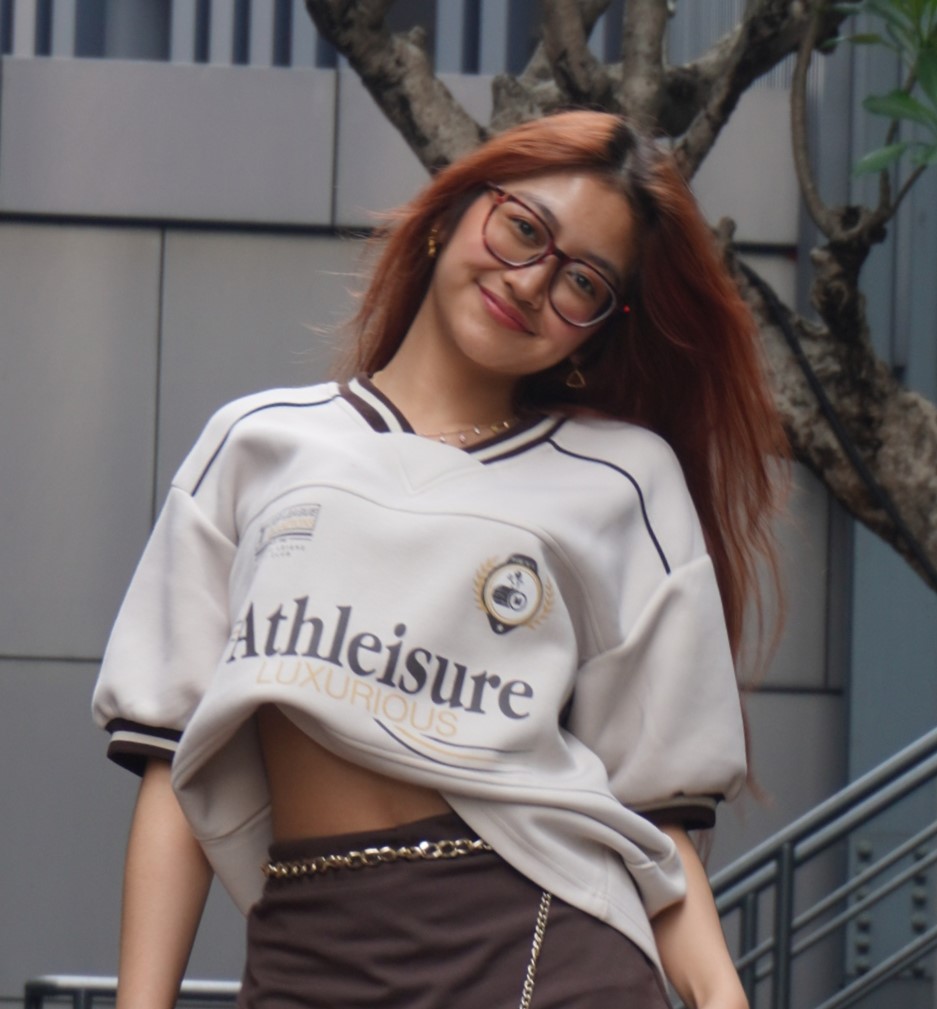 Photoshoot Hunting – ASHTA District 8