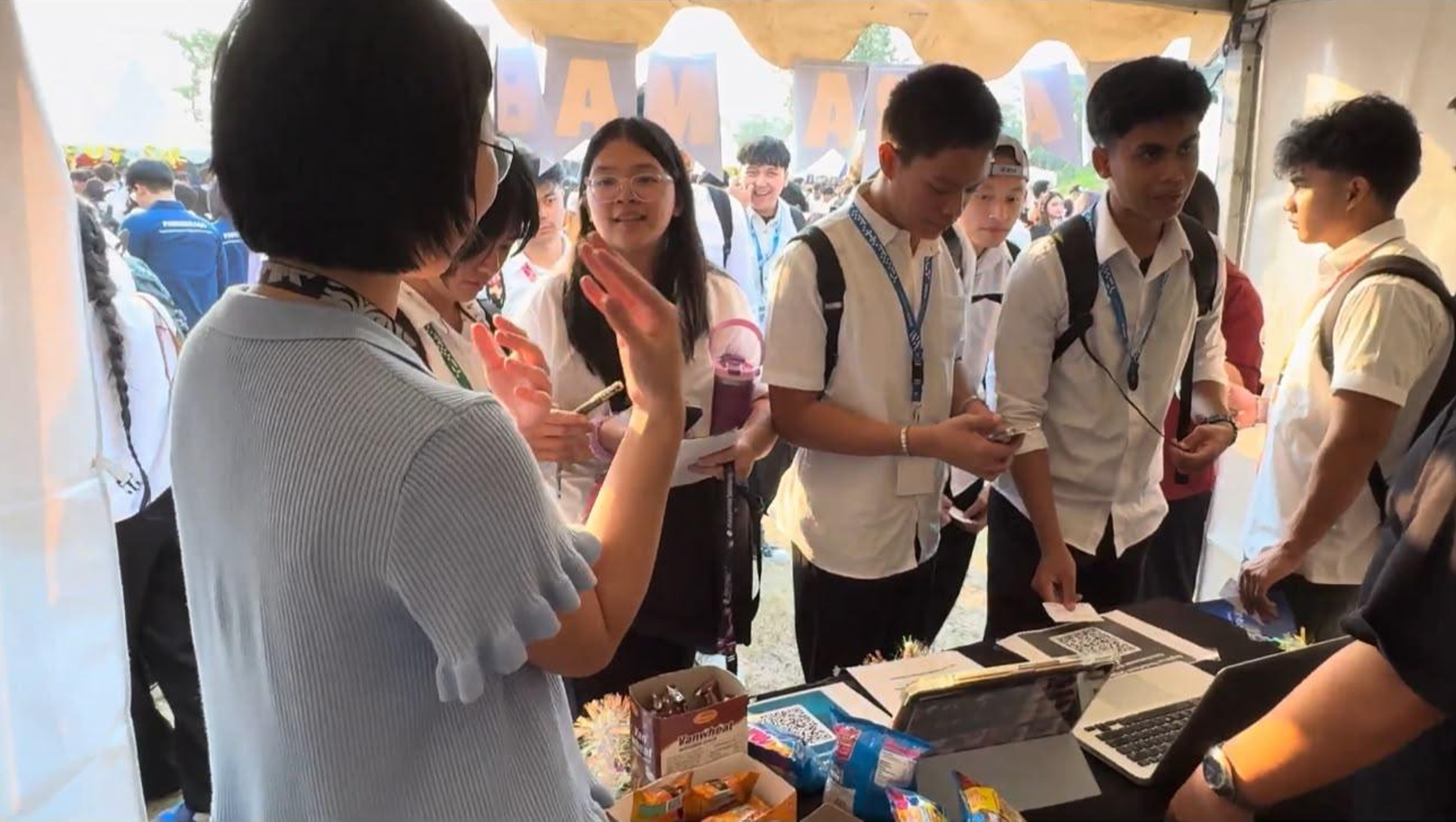 Mengenalkan Nada, Membangun Cerita: PARAMABIRA Malang di Expo OK