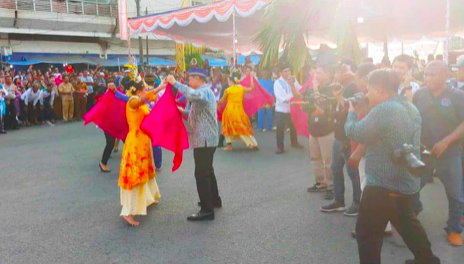 Tarian Malam Pertunangan, Saronde