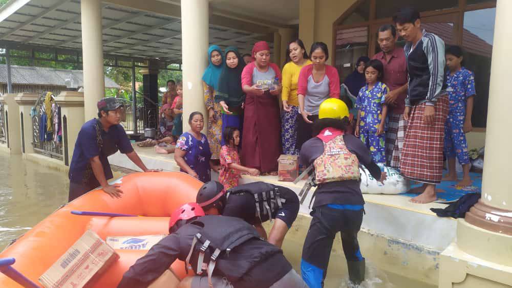 Evakuasi Banjir Mapala